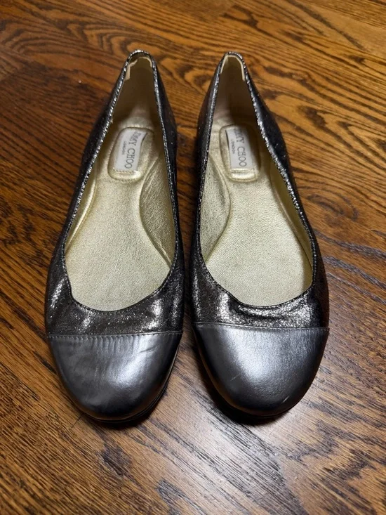 Jimmy Choo Metallic Charcoal Leather Cap-Toe Ballet Flats. Like New. Size 38.5. - Picture 1 of 7